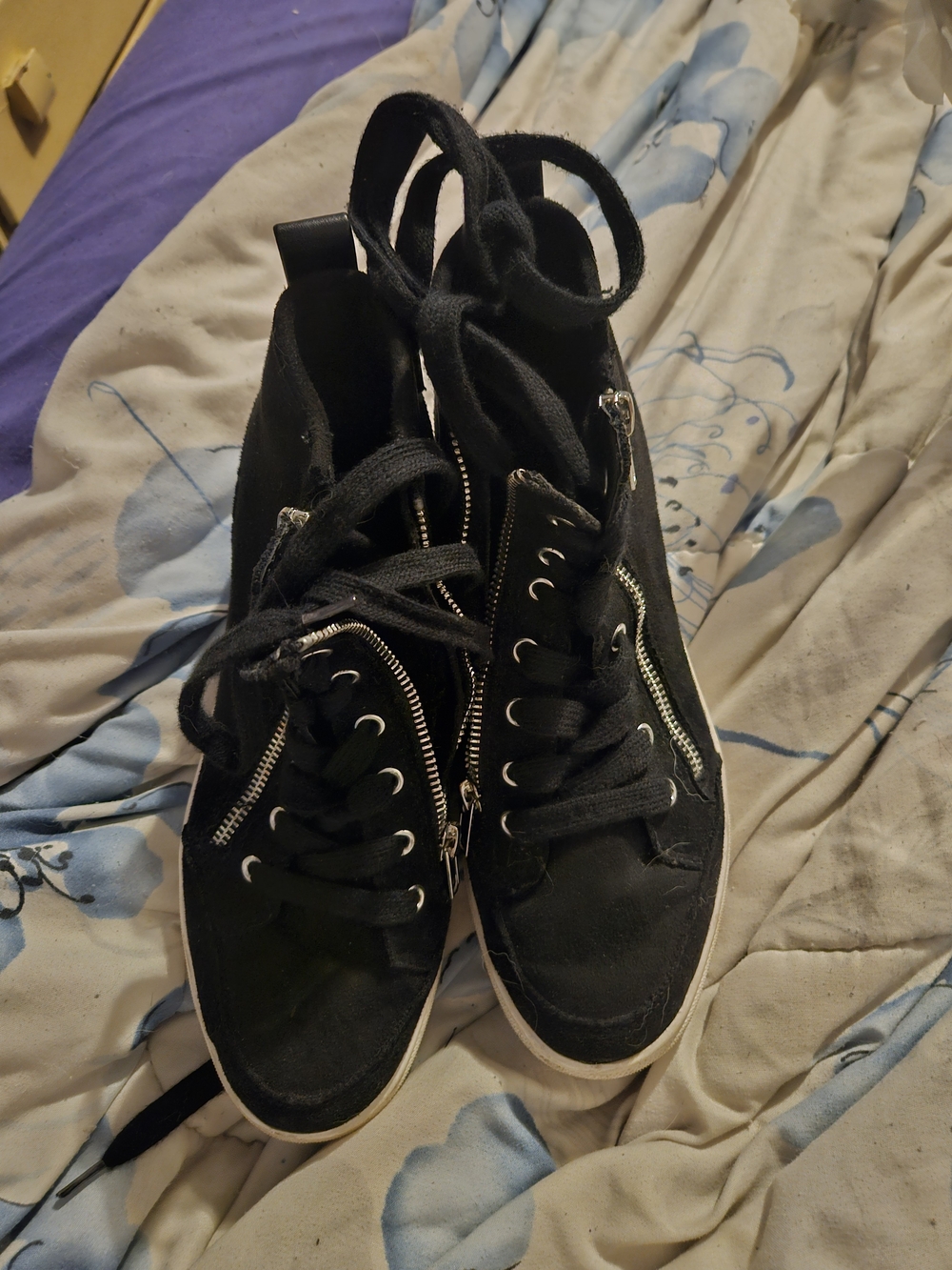 Black Women's High-Top Lace-Up Sneakers with Side Zippers